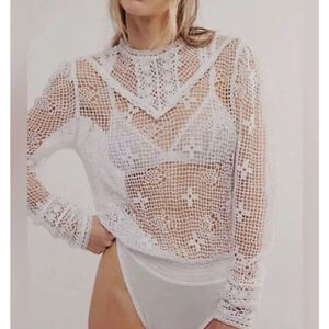 Free People Intimately 70’s Style Crochet Long Sleeve White Bodysuit M